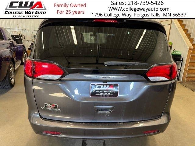 Chrysler Voyager  2021