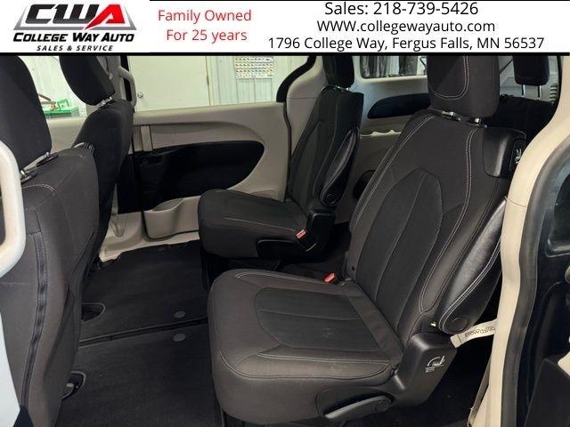 Chrysler Voyager  2021