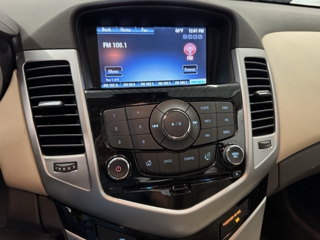 Chevrolet Cruze  2015