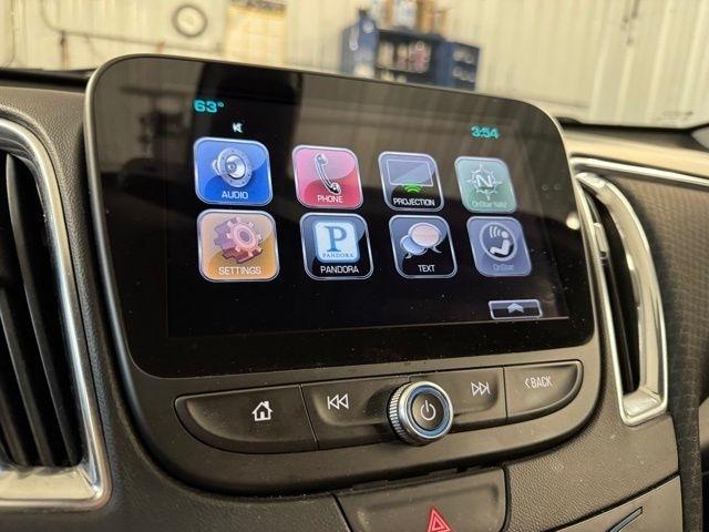 Chevrolet Malibu  2016