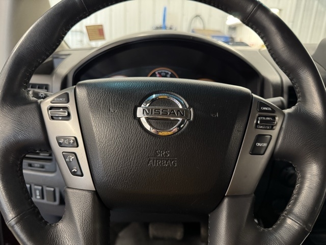 Nissan Titan  2015
