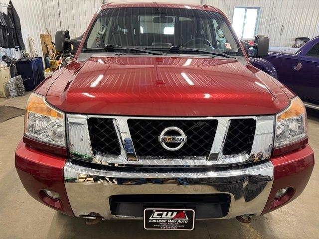 Nissan Titan  2015
