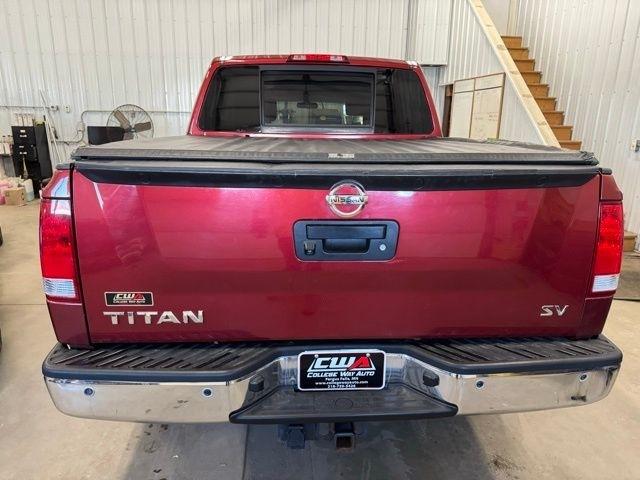Nissan Titan  2015