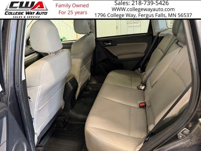 Subaru Forester  2016