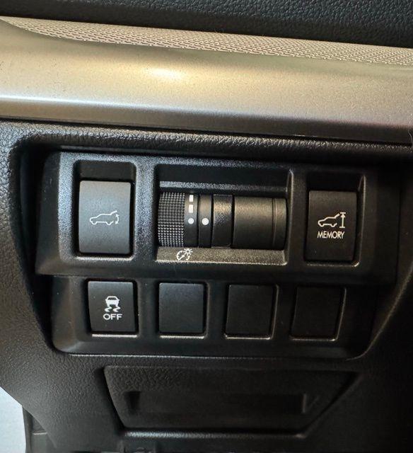 Subaru Outback  2017