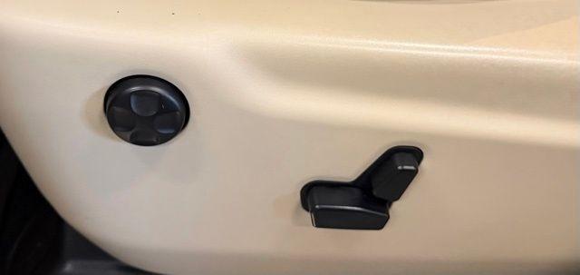 Jeep Grand Cherokee  2014