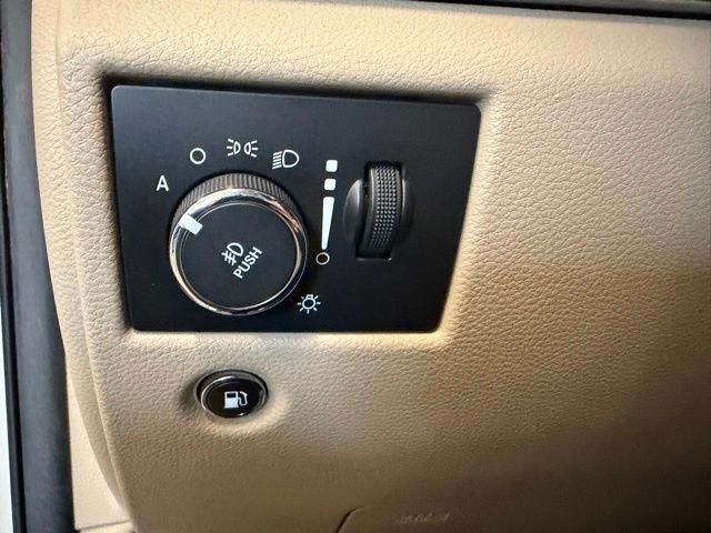 Jeep Grand Cherokee  2014