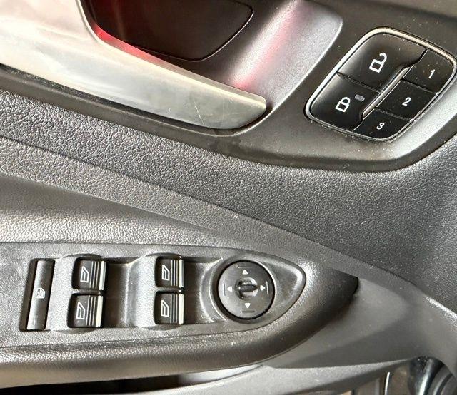 Ford Escape  2017