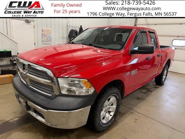 RAM 1500 Tradesman Quad Cab 4WD 2015