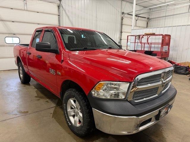 RAM 1500 Tradesman Quad Cab 4WD 2015
