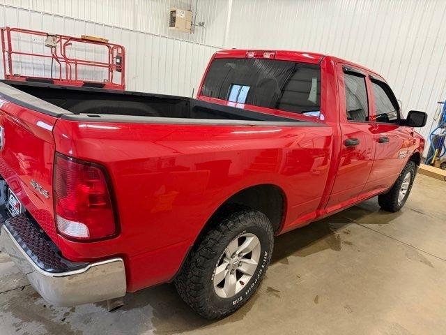 RAM 1500 Tradesman Quad Cab 4WD 2015