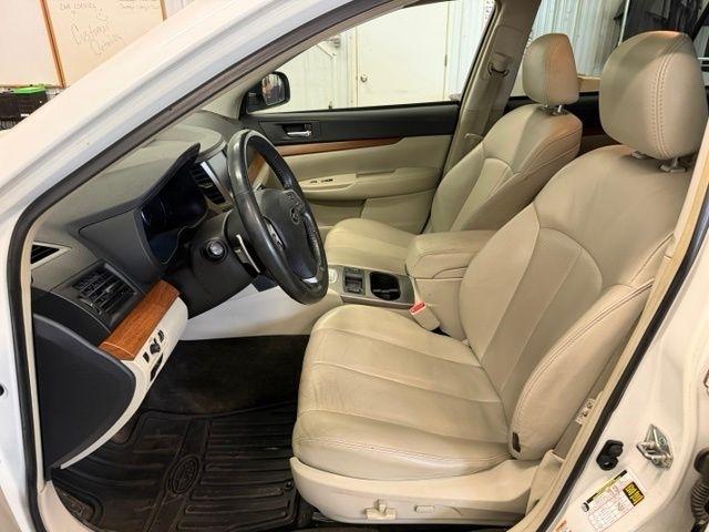 Subaru Outback 2.5i Limited 2013