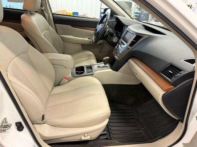 Subaru Outback 2.5i Limited 2013