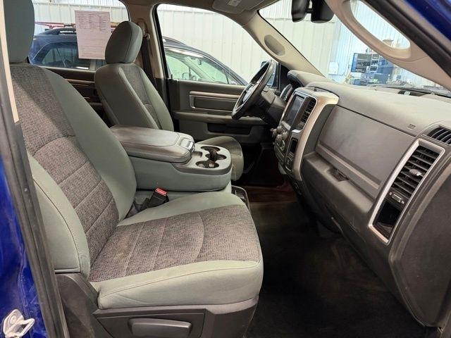RAM 1500 SLT Crew Cab SWB 4WD 2015