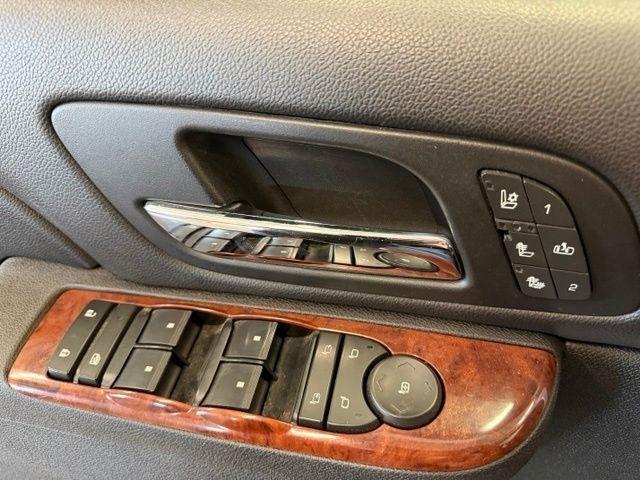 Chevrolet Avalanche LTZ 4WD 2011