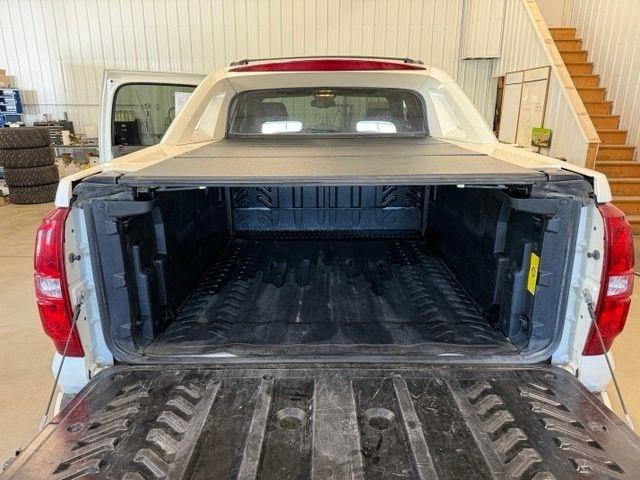 Chevrolet Avalanche LTZ 4WD 2011