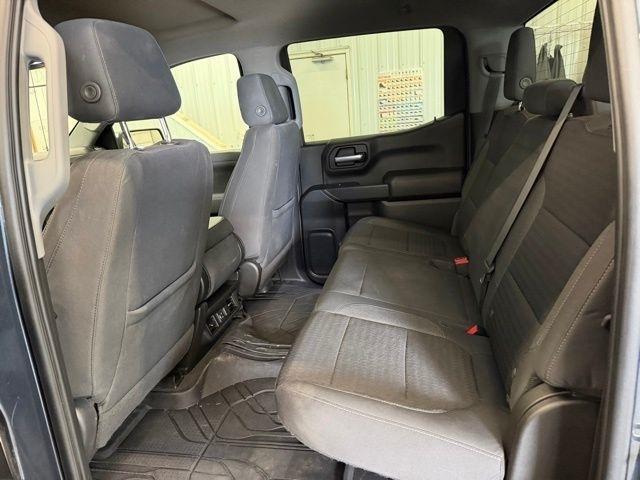 Chevrolet Silverado 1500 LT Crew Cab 4WD 2021
