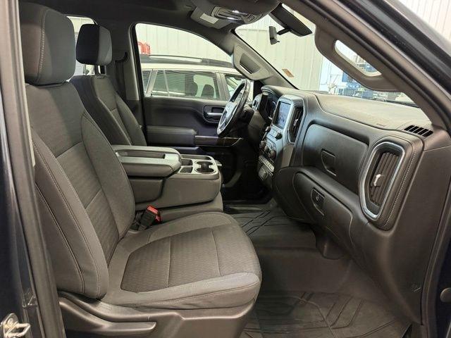 Chevrolet Silverado 1500 LT Crew Cab 4WD 2021