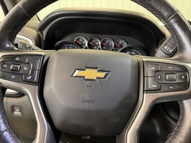 Chevrolet Silverado 1500 LT Crew Cab 4WD 2021