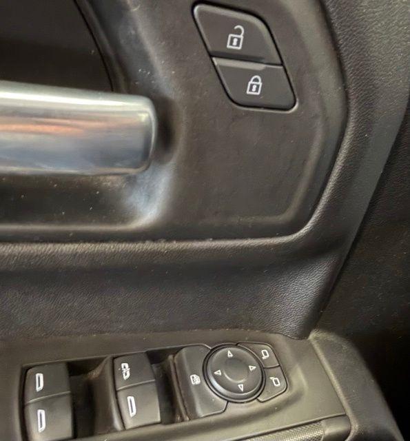Chevrolet Silverado 1500 Custom Double Cab 4WD 2021