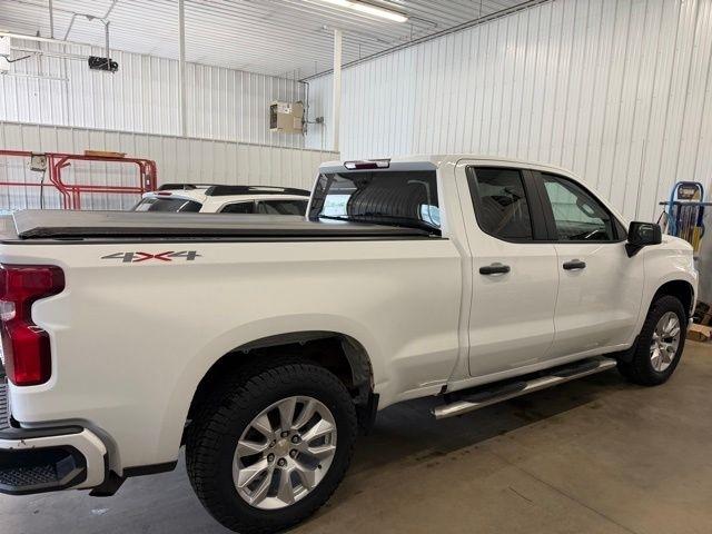 Chevrolet Silverado 1500 Custom Double Cab 4WD 2021
