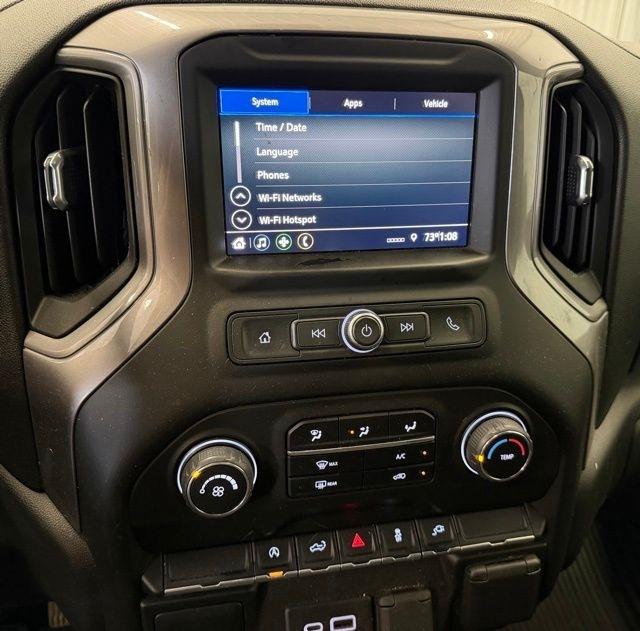 Chevrolet Silverado 1500 Custom Double Cab 4WD 2021