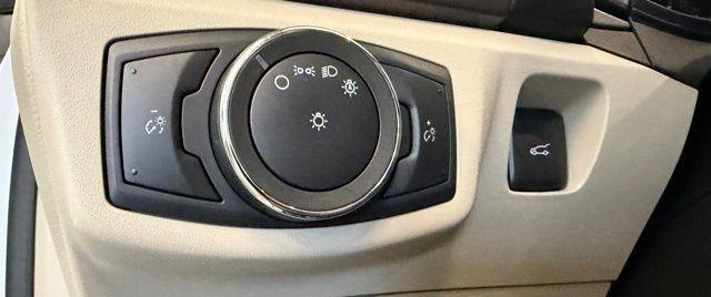 Ford Fusion SE 2020