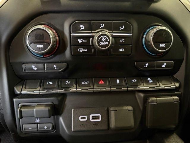 Chevrolet Silverado 1500 LT Trail Boss Crew Cab 4WD 2019
