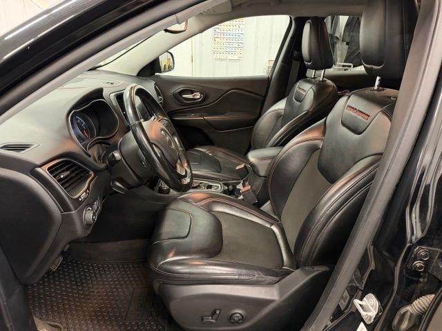 Jeep Cherokee Trailhawk 4WD 2020