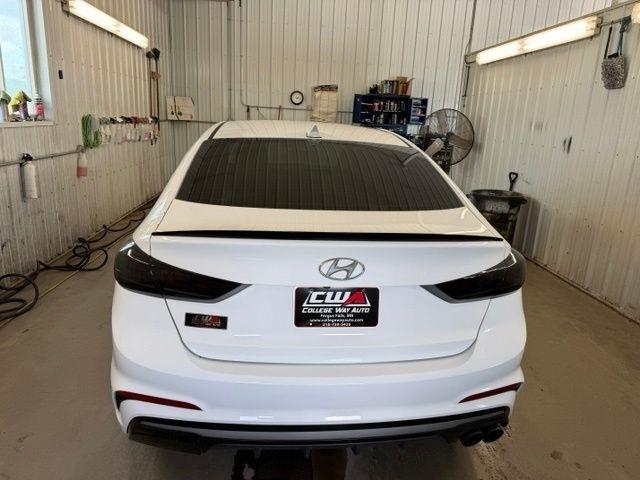 Hyundai Elantra 6AT 2018