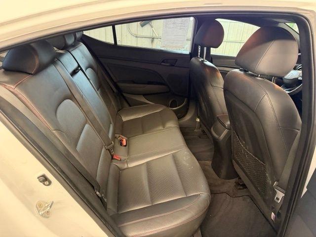 Hyundai Elantra 6AT 2018