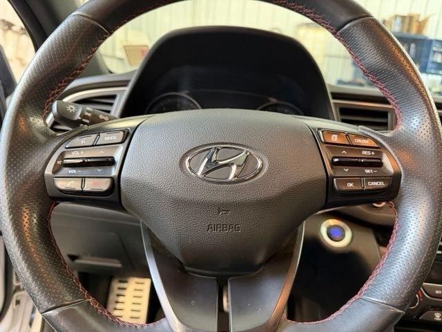Hyundai Elantra 6AT 2018