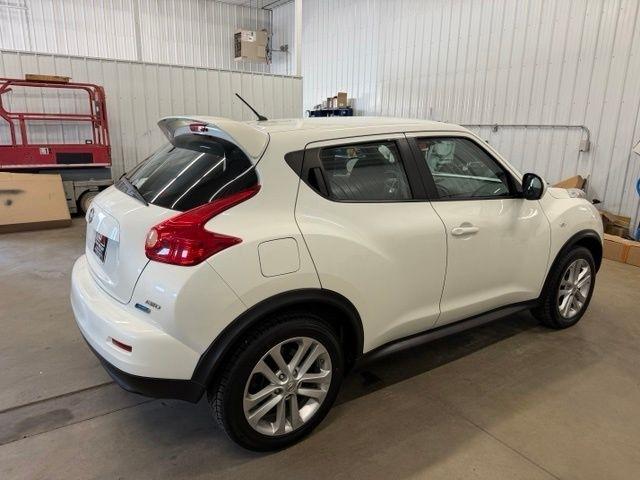 Nissan Juke S AWD 2014