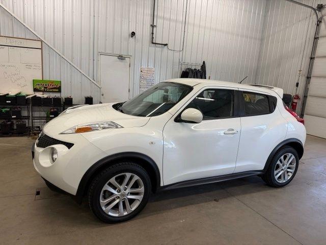 Nissan Juke S AWD 2014
