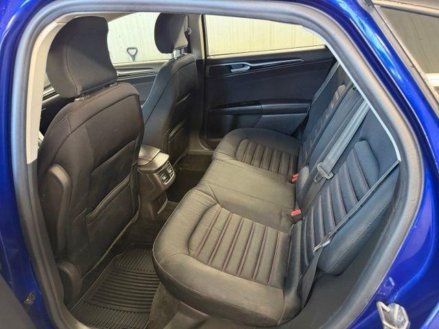 Ford Fusion SE AWD 2016
