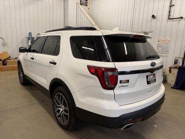 Ford Explorer Sport 4WD 2016