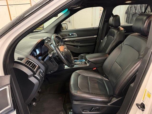Ford Explorer Sport 4WD 2016