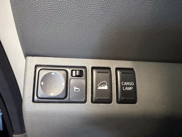 Nissan Frontier photo 16