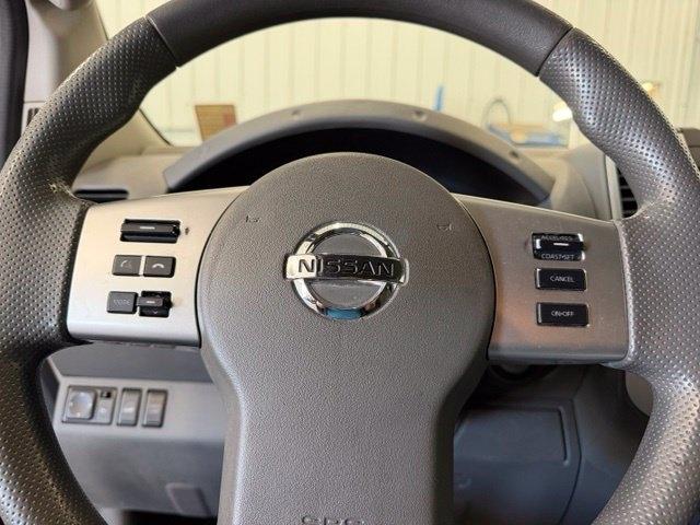 Nissan Frontier photo 17