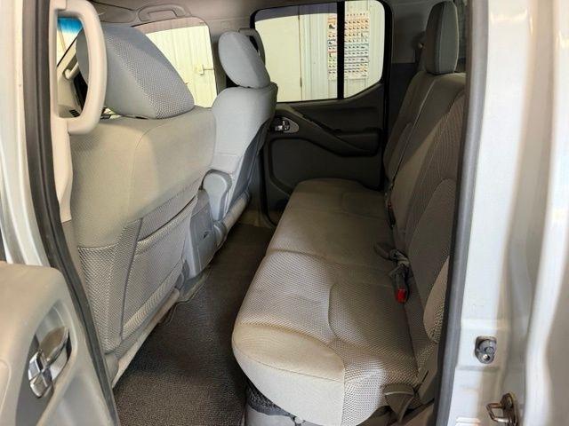 Nissan Frontier S Crew Cab 4WD 2013