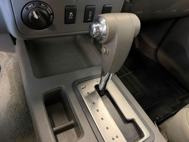 Nissan Frontier S Crew Cab 4WD 2013