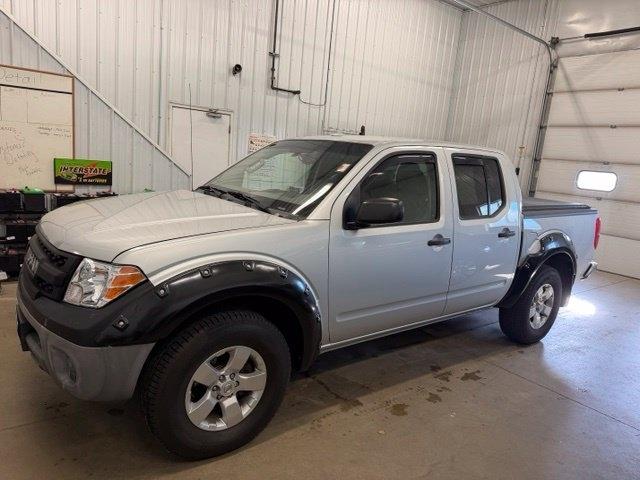 Nissan Frontier S Crew Cab 4WD 2013