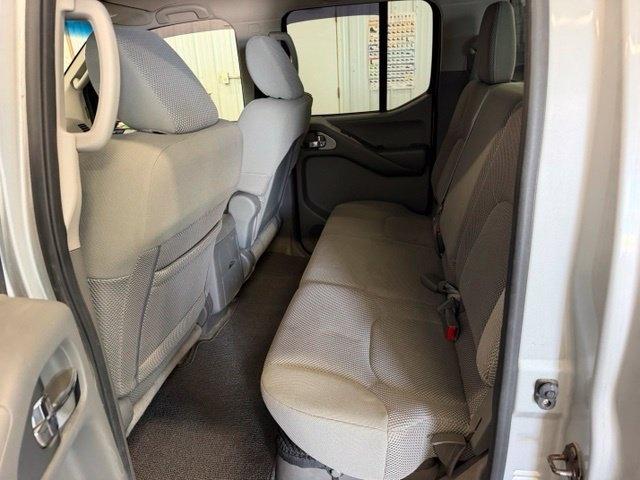 Nissan Frontier S Crew Cab 4WD 2013