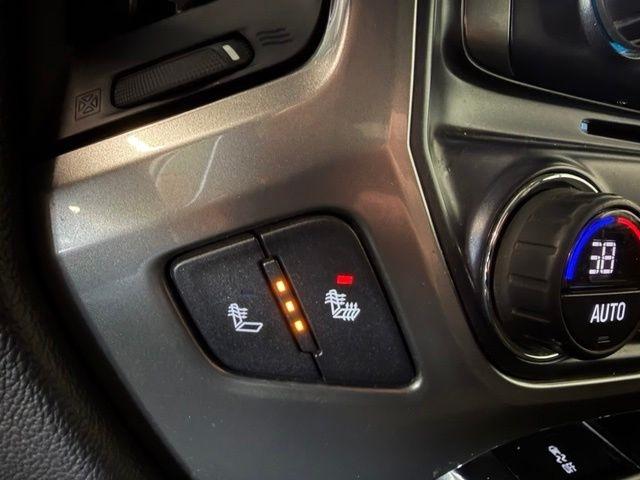 Chevrolet Silverado photo 22