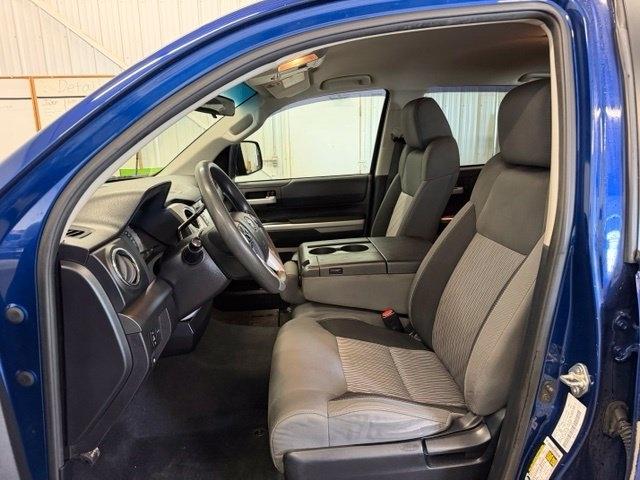 Toyota Tundra photo 11