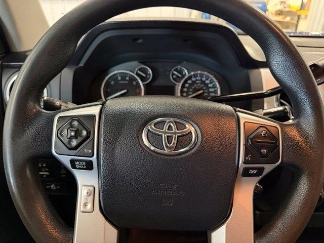 Toyota Tundra photo 17