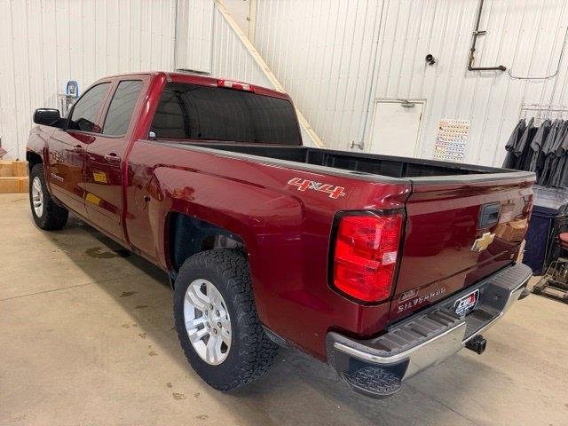 Chevrolet Silverado photo 8