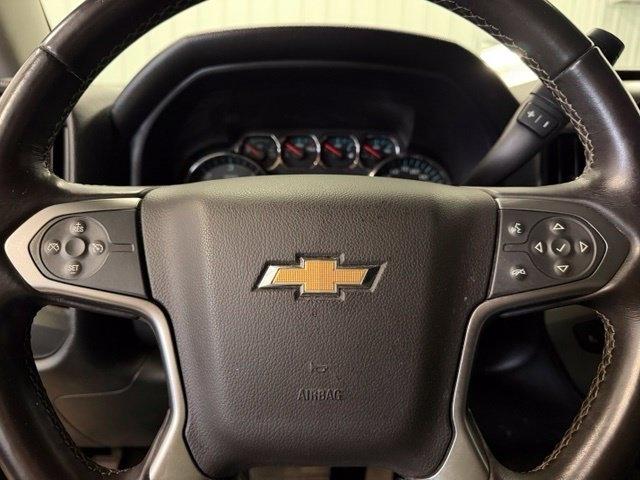 Chevrolet Silverado photo 18