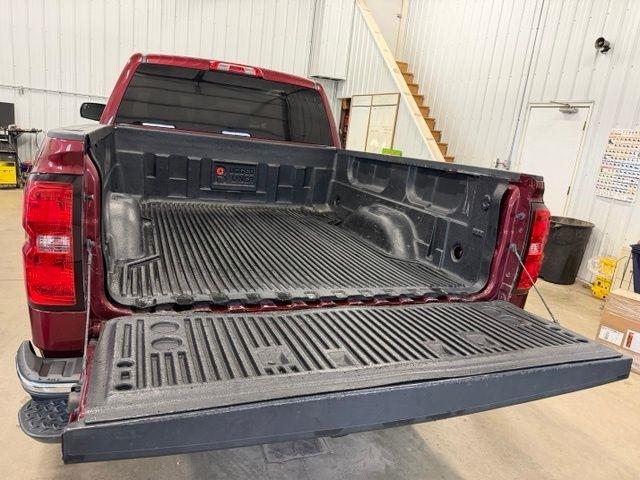 Chevrolet Silverado photo 24