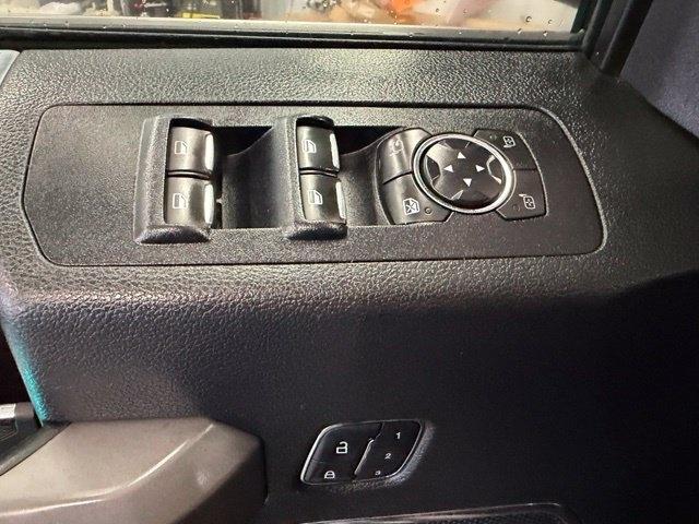 Ford F-150 photo 16